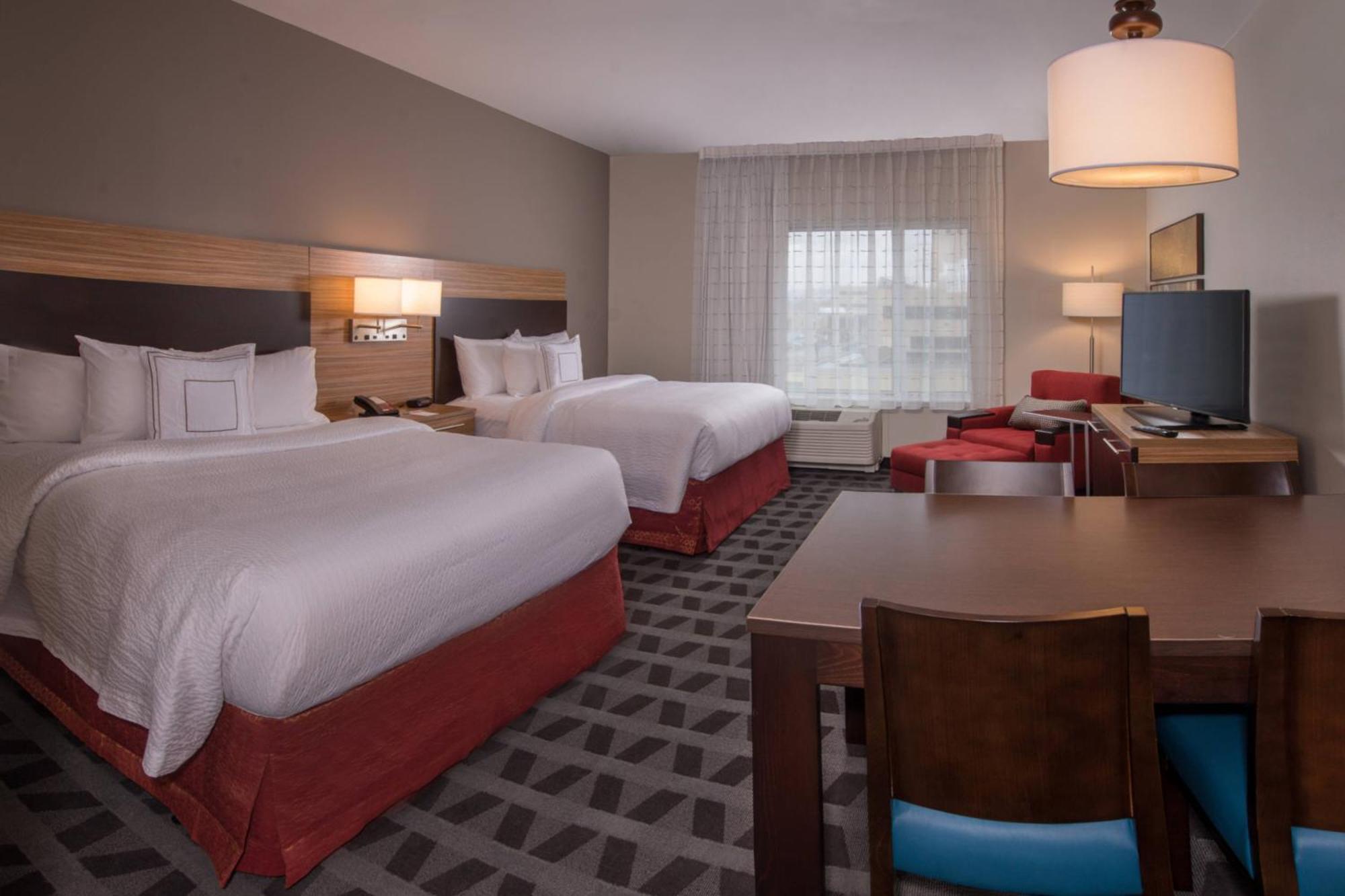 Towneplace Suites By Marriott Altoona Exteriör bild