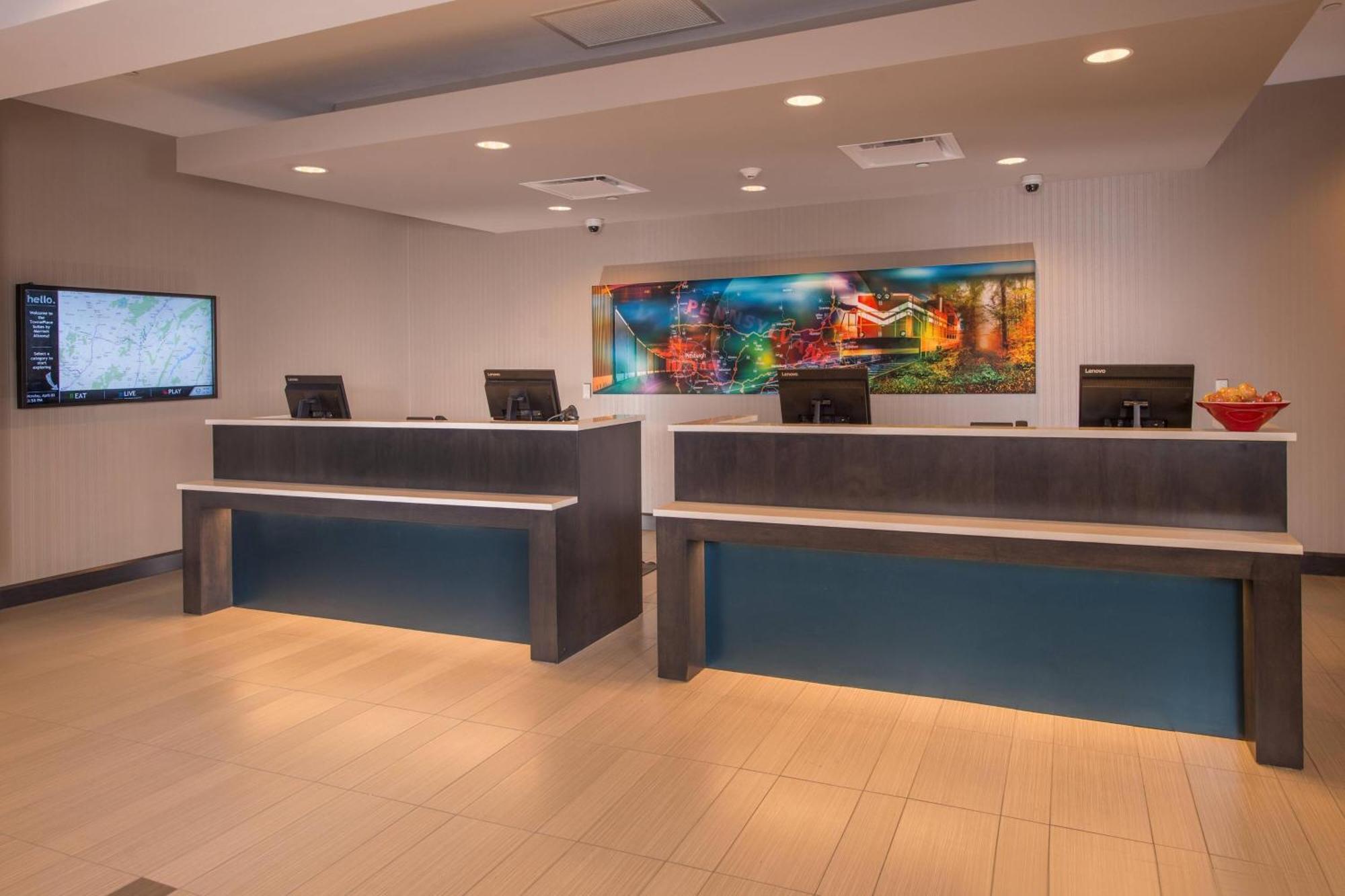 Towneplace Suites By Marriott Altoona Exteriör bild